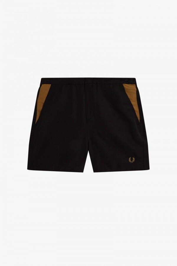 Badshorts med kontrastpaneler Badshorts med kontrastpaneler