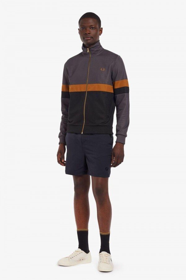 Badshorts med kontrastpaneler Badshorts med kontrastpaneler