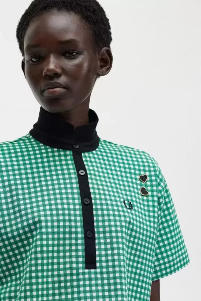 Beskuren Gingham-pikétröja för kvinnor Beskuren Gingham-pikétröja för kvinnor