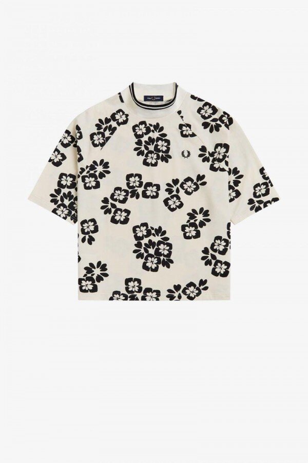 Blommiga t-shirts Blommiga t-shirts