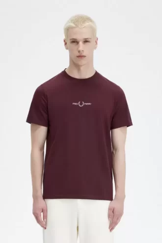 Broderad herr-T-shirt
