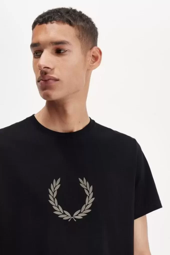 Flockad lagerkrans herr-T-shirt Flockad lagerkrans herr-T-shirt