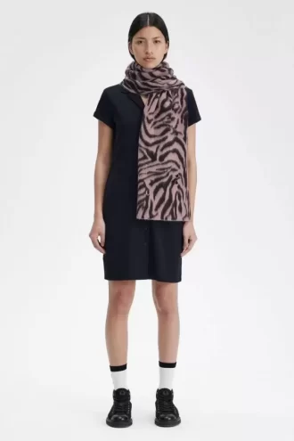 Fred Perry Amy Damhalsduk