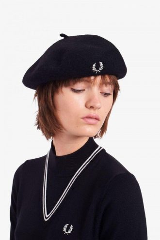 Fred Perry Baskerhattar