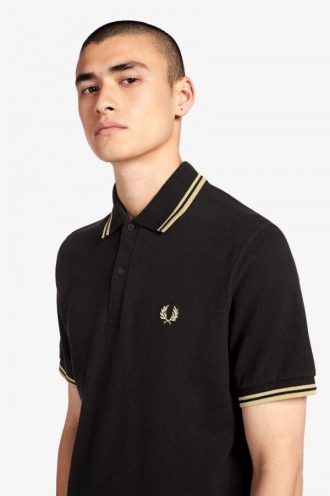Fred Perry M12 pikétröjor