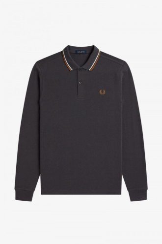 fred perry m3636 piktrjor 1 2 330x496 - Fred Perry M3636 pik&eacute;tr&ouml;jor
