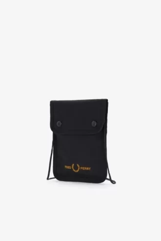 Fred Perry märkesväskor för män