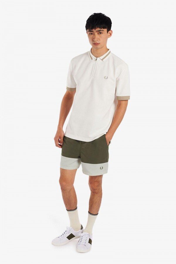 Färgblockerade badshorts Färgblockerade badshorts