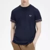 Herr-T-shirt med djärv spets i piké Herr-T-shirt med djärv spets i piké