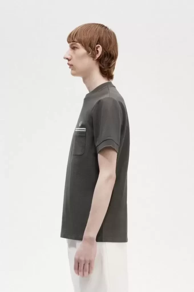 Herr-T-shirt med dubbla fickor Herr-T-shirt med dubbla fickor
