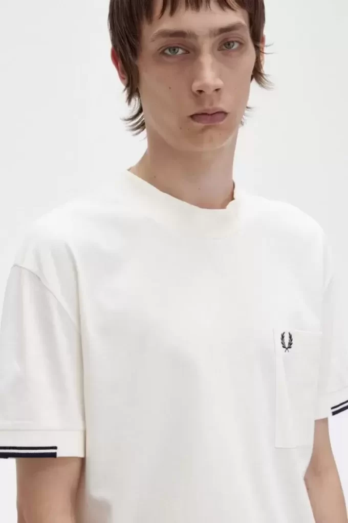 Herr-T-shirt med spetsad ärm Herr-T-shirt med spetsad ärm