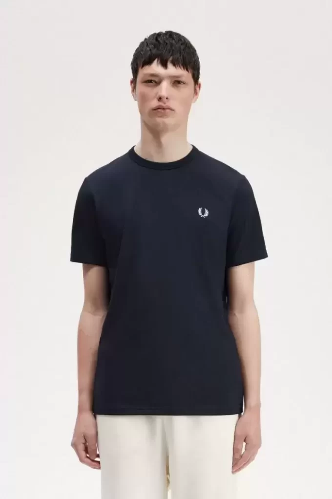 Herr-T-shirt med tejpdetalj Herr-T-shirt med tejpdetalj