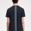 Herr-T-shirt med tejpdetalj Herr-T-shirt med tejpdetalj