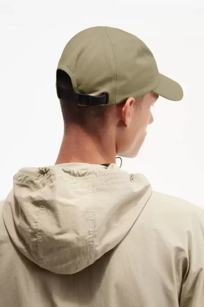 Herrkepsar med grafisk märkestryck i twill