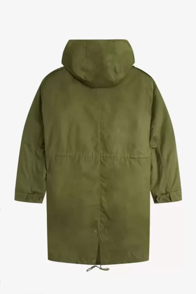 Herrparkas med fuskpälsfoder Herrparkas med fuskpälsfoder