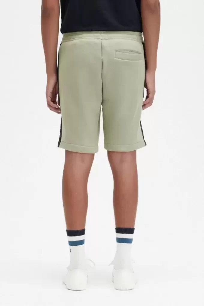 Herrshorts med präglad tejp Herrshorts med präglad tejp