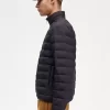Isolerade herrjackor Isolerade herrjackor