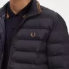Isolerade herrjackor Isolerade herrjackor
