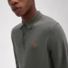 Klassisk stickad herrskjorta Klassisk stickad herrskjorta