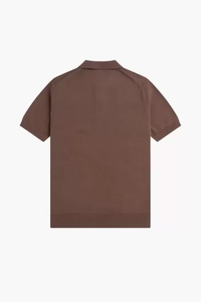 Klassisk stickad herrskjorta Klassisk stickad herrskjorta