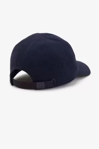 Klassiska pikékepsar för män