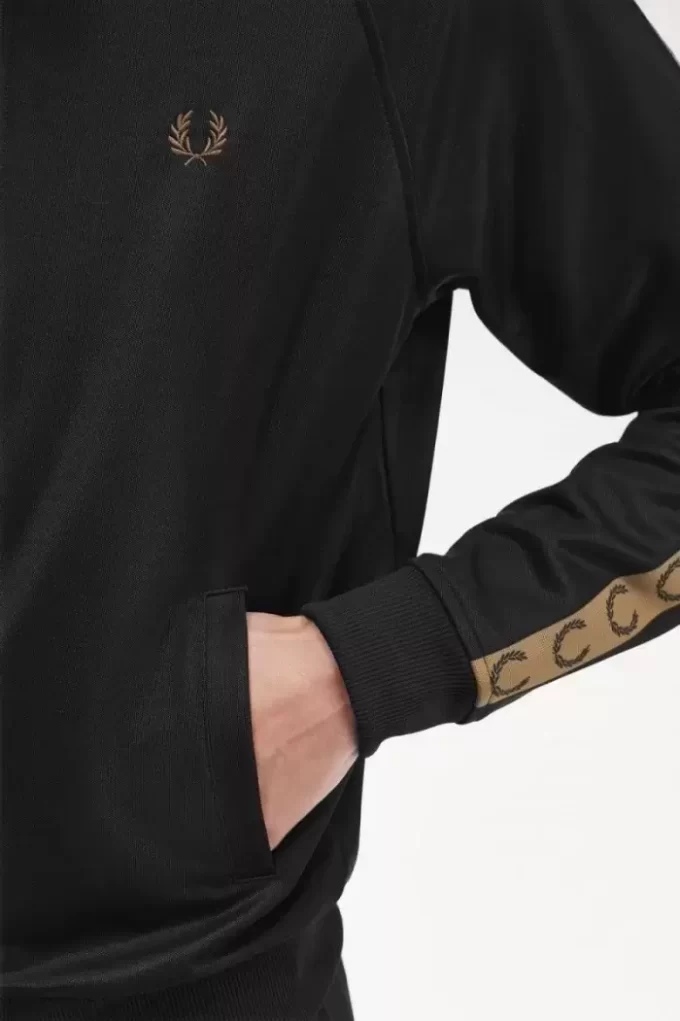 Kontrastbandade träningsjackor för män