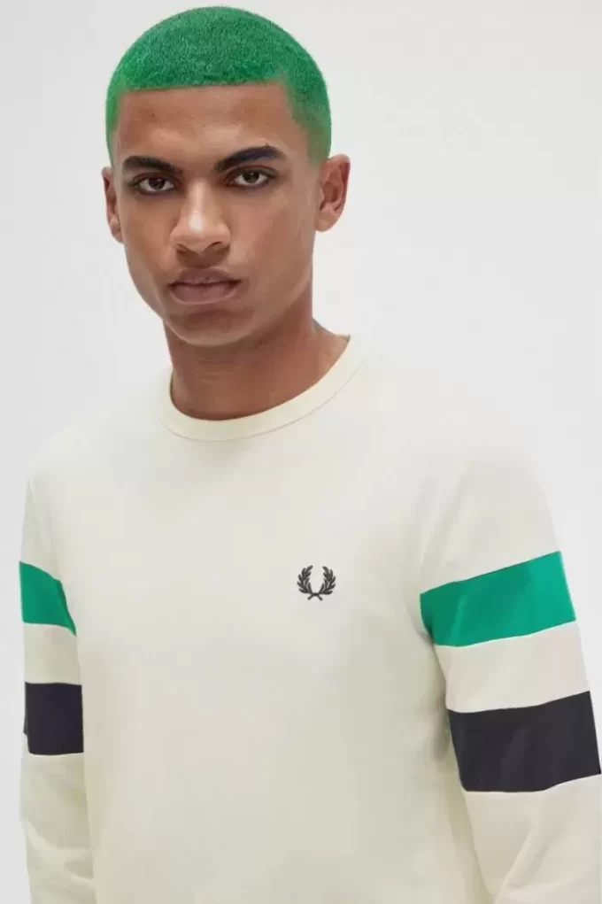 Långärmad herr-T-shirt med paneler Långärmad herr-T-shirt med paneler