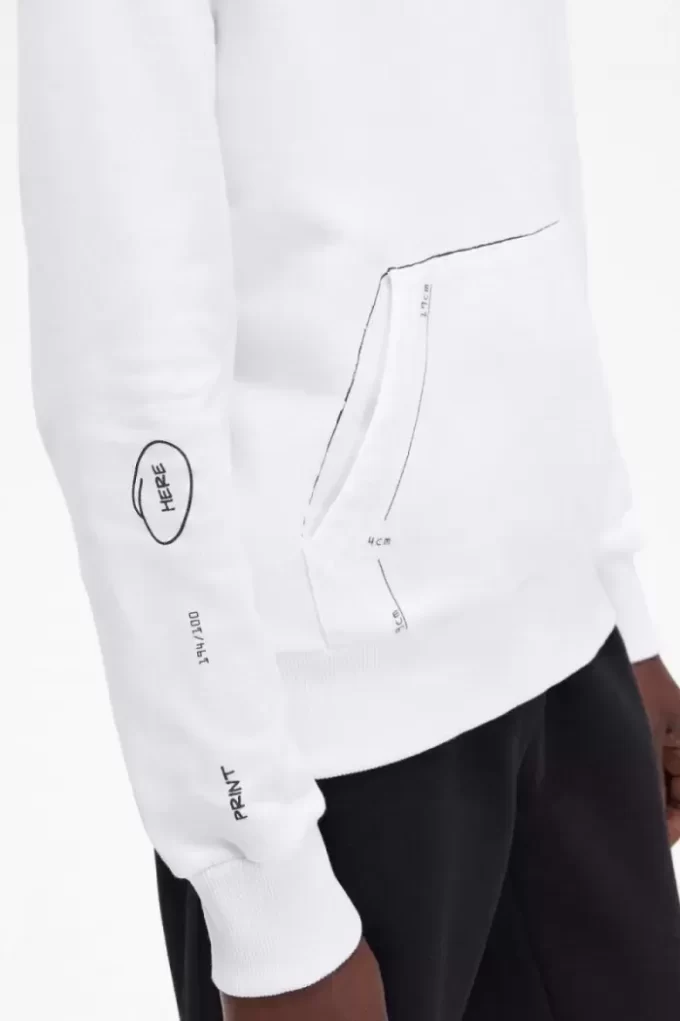 Mönstrad herrtröja med huva