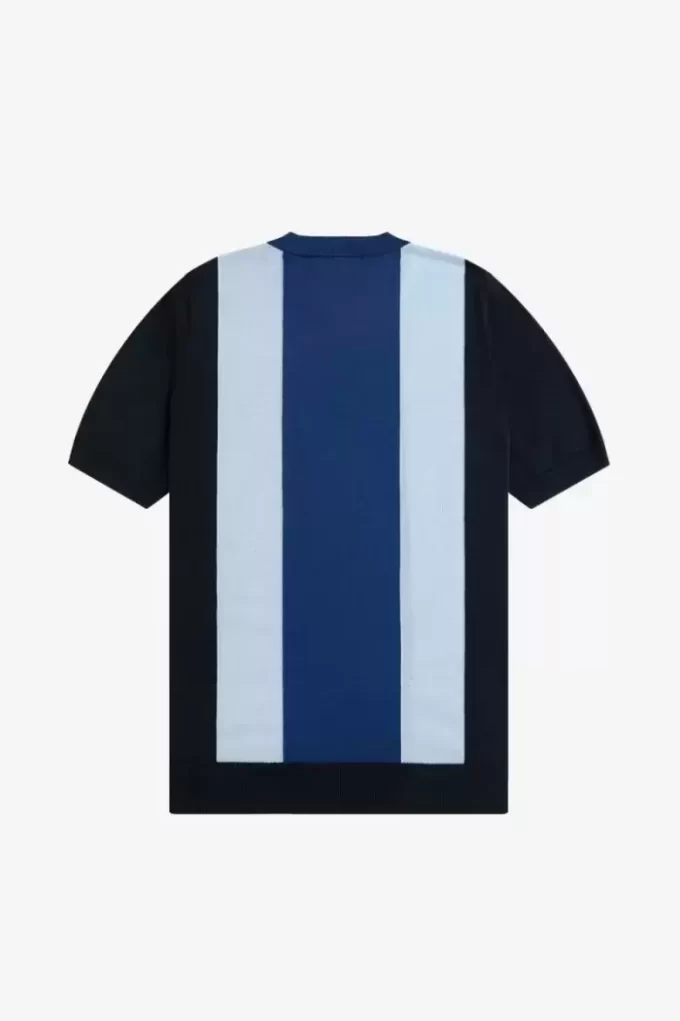 Randig finstickad herr-T-shirt Randig finstickad herr-T-shirt