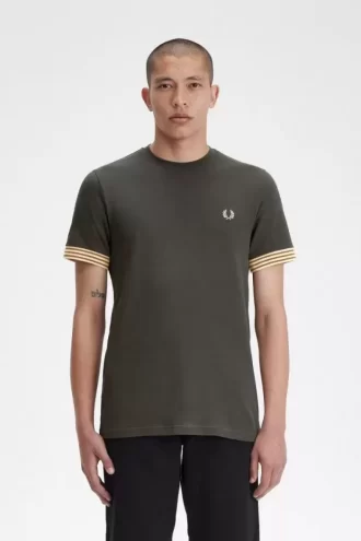 Randig manschett-t-shirt för män