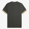 Randig manschett-t-shirt för män Randig manschett-t-shirt för män