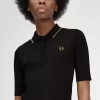 Ribbad stickad damskjorta Ribbad stickad damskjorta