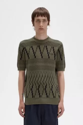 Stickad herr-T-shirt med argylepaneler Stickad herr-T-shirt med argylepaneler
