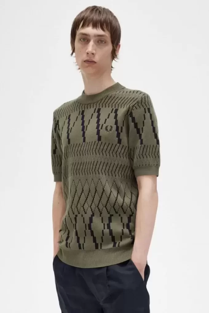 Stickad herr-T-shirt med argylepaneler Stickad herr-T-shirt med argylepaneler