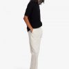 Stickade t-shirts med dubbel kant Stickade t-shirts med dubbel kant