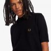 Stickade t-shirts med dubbel kant Stickade t-shirts med dubbel kant