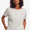 Stickade t-shirts med kantband Stickade t-shirts med kantband