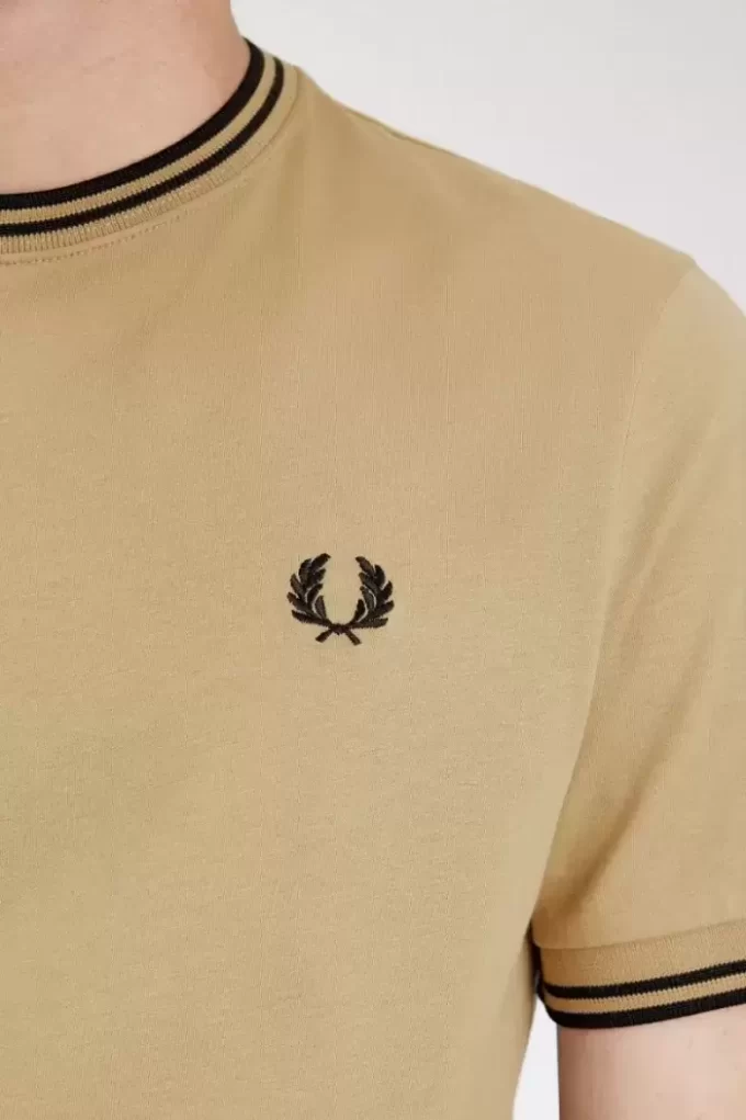 T-shirt med dubbeltippning för män T-shirt med dubbeltippning för män
