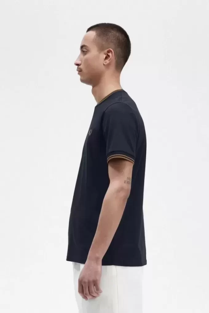T-shirt med dubbeltippning för män T-shirt med dubbeltippning för män