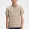 T-shirt med fina randig detaljer för män T-shirt med fina randig detaljer för män