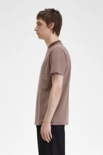 T-shirt med fina randig detaljer för män