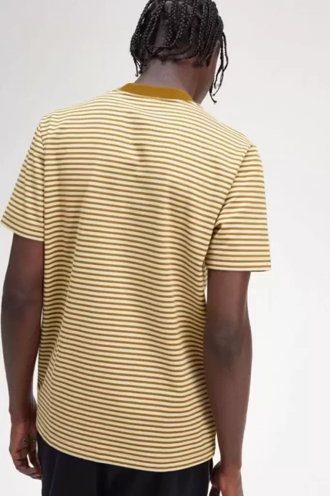 T-shirt med fina randig detaljer för män T-shirt med fina randig detaljer för män