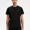 T-shirt med grafisk märkning för män T-shirt med grafisk märkning för män