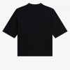 T-shirts med hög halsringning och märkesdetalj T-shirts med hög halsringning och märkesdetalj