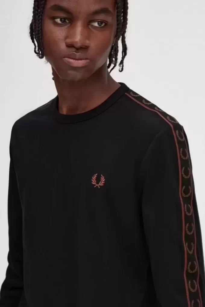 Tejpad långärmad herr-T-shirt Tejpad långärmad herr-T-shirt